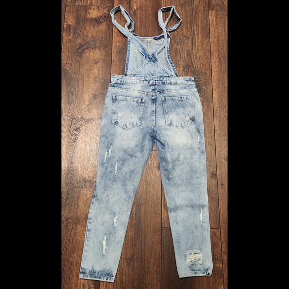 Distressed Denim Overalls - Picture 9 of 16